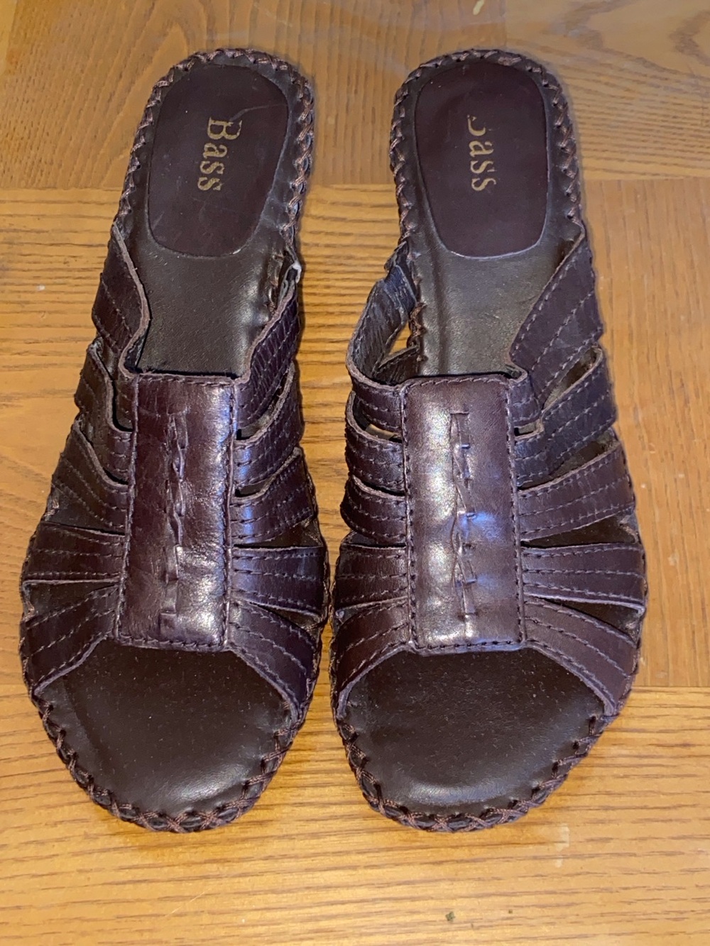 Bass Brown Leather Slip-On Woven Mules